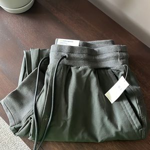 Old Navy High Rise Stretchtech Joggers